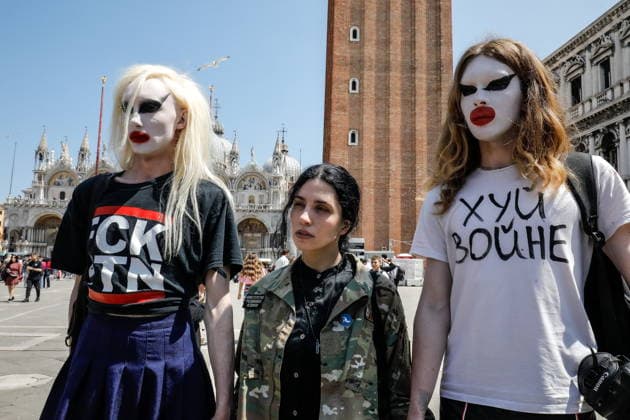 May 7, 2026, Venice, Rome, Italy: May 7, 2026, Venice. 61st International Art Exhibition of the Venice Biennale, titled In Minor Keys and curated by Koyo Kouoh. Giardini della Biennale - Protest by the Pussy Riot collective in Piazza San Marco against the reopening of the Russian Pavilion at the 2026 Venice Art Biennale, led by Pussy Riot and Nadya Tolokonnikova. Venice Italy  - ZUMAa289 20260507_zia_a289_234 Copyright: xMircoxToniolox xAgfx