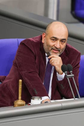 Omid Nouripour während der Sitzung im Deutschen Bundestag am 07.05,26 in Berlin. Photo by Mauersberger imago Sitzung im Deutschen Bundestag