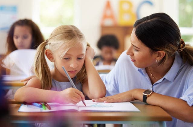 Teacher, learning and sad girl drawing in classroom, studying or assessment. Teaching, development and depressed kid or unhappy student with woman helping for art education with book in kindergarten (License=RF) ,model released, Symbolfoto  Copyright: xZoonar.com KasperxRavlox 20061800 ,model released, Symbolfoto ,property released
