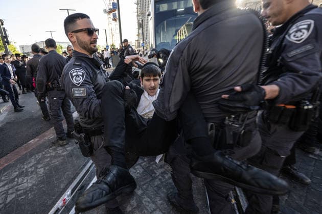 Ultra-Orthodox Jews protest mandatory military service in Jerusalem JERUSALEM - MAY 7: Israeli police use water cannons to disperse Ultra-Orthodox Jewish (Haredi) protesters blocking roads by lying on the ground during a demonstration against the arrest of several yeshiva students over mandatory military service in West Jerusalem on May 7, 2026. Mostafa Alkharouf Anadolu Jerusalem Israel. Editorial use only. Please get in touch for any other usage.  Copyright: x2026xAnadoluxMostafaxAlkharoufx