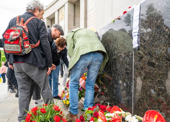 Amira Mohamed Ali EUR, Deutschland, Berlin, 08.05.2026: Der Berliner Landesverband des BSW gedenkt mit der Parteivorsitzenden Amira Mohamed Ali (BSW) am sowjetischen Ehrenmal im Tiergarten den Tag der Befeiung zum Weltkriegsende1945.