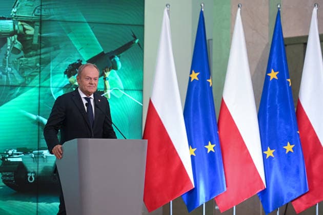 Poland first member to sign EU s SAFE Defence Agreement WARSAW , POLAND - MAY 08: Polish Prime Minister, Donald Tusk delivers a speech after the signing of the SAFE Agreement in Warsaw, Poland on May 08, 2026. The SAFE (Security Action for Europe) program is a new Ä150 billion EU financial instrument providing low-interest loans for defense and security, with Poland set to receive approximately Ä43.7 billion (roughly 30% of the total budget). The agreement, being signed on May 8, 2026, focuses on strengthening Poland s defense industry, protecting its borders, and enhancing air defense systems. Omar Marques Anadolu Warsaw Poland. Editorial use only. Please get in touch for any other usage. Copyright: x2026xAnadoluxOmarxMarquesx