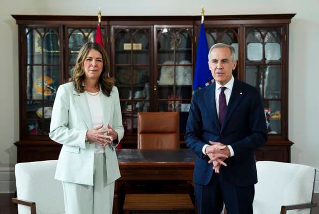 May 8, 2026, Ottawa, On, Canada: Prime Minister Mark Carney meets with Premier of Alberta Danielle Smith at his office in Ottawa on Friday, May 8, 2026. Ottawa Canada  - ZUMAc35_ 20260508_zaf_c35_012 Copyright: xSeanxKilpatrickx