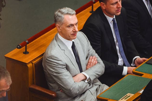 Lawmakers attend the inaugural session of the Hungarian Parliament BUDAPEST, HUNGARY - MAY 9: Janos Lazar, Member of Parliament under FIDESZ looks sombre as lawmakers attend the inaugural session of the Hungarian Parliament, where Peter Magyar is set to be elected as the country’s new prime minister, in Budapest, Hungary on 9 May 2026. Magyar Peter’s center-right Tisza party secured a decisive victory in the April 12 elections, winning 141 of the 199 parliamentary seats. Robert Nemeti Anadolu Budapest Hungary. Editorial use only. Please get in touch for any other usage.  Copyright: x2026xAnadoluxRobertxNemetix