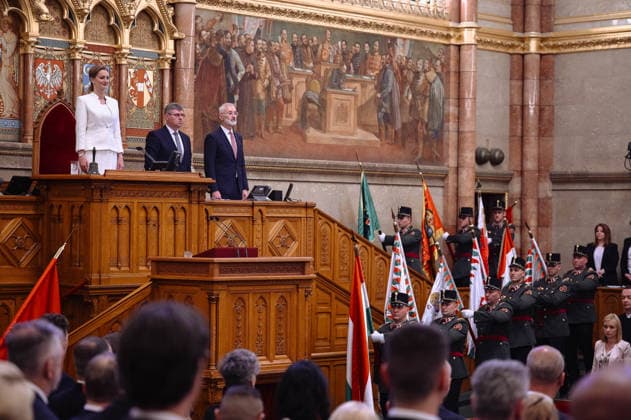 Lawmakers attend the inaugural session of the Hungarian Parliament BUDAPEST, HUNGARY - MAY 9: Peter Magyar is sworn into the parliament as the new Prime Minister of Hungary under the TISZA party, during today s inaugural session of the Hungarian Parliament, in Budapest, Hungary on 9 May 2026. Magyar Peter’s center-right Tisza party secured a decisive victory in the April 12 elections, winning 141 of the 199 parliamentary seats. Robert Nemeti Anadolu Budapest Hungary. Editorial use only. Please get in touch for any other usage.  Copyright: x2026xAnadoluxRobertxNemetix