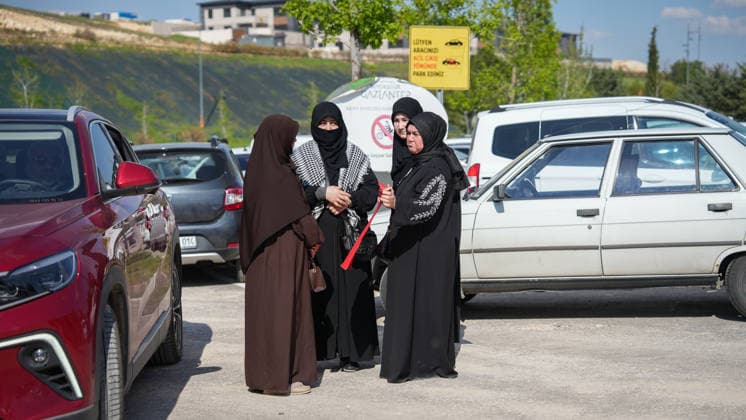 May 9, 2026, Gaziantep, Gaziantep, Turkey: Hundreds of demonstrators take part in a protest organized by 45 non-governmental organizations against a scheduled performance by the girl group Manifest. The demonstration, which saw some scuffles with security forces, was held to oppose the event on the grounds of preserving local conservative values and preventing social tension in Gaziantep, Turkey on May 09, 2026. Gaziantep Turkey - ZUMAa260 20260509_zip_a260_010 Copyright: xMohammadxBashirxAldaherx