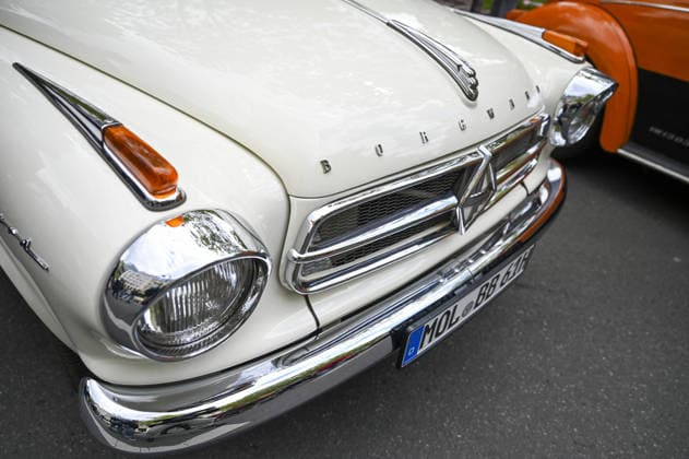 Classic Days Berlin BERLIN, GERMANY - MAY 09: Classic cars are displayed on the Kurfurstendamm boulevard during the Classic Days Berlin event in Berlin, Germany, on May 09, 2026. Approximately 2,000 vintage vehicles from different eras were showcased, bringing together thousands of classic car enthusiasts for the open-air exhibition. Halil Sagirkaya Anadolu Berlin Germany. Editorial use only. Please get in touch for any other usage.  Copyright: x2026xAnadoluxHalilxSagirkayax
