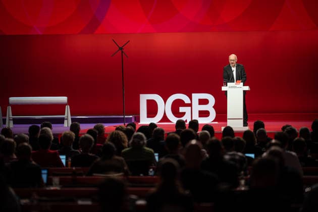 Kai Wegner, Regierender Bürgermeister Berlin, während seiner Grußrede zur Eröffnung des Bundeskongresses;DGB Bundeskongress 2026 in Berlin - Deutscher Gewerkschaftsbund, Berlin Berlin Deutschland Hotel Estrel