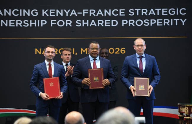 French President Emmanuel Macron in Kenya NAIROBI, KENYA - MAY 10: French President Emmanuel Macron and Kenyan President William Ruto sign cooperation agreements in various fields following their meeting during Macron’s official visit in Nairobi, Kenya, on May 10, 2026. Lucas Mukasa Anadolu Nairobi Kenya. Editorial use only. Please get in touch for any other usage.  Copyright: x2026xAnadoluxLucasxMukasax