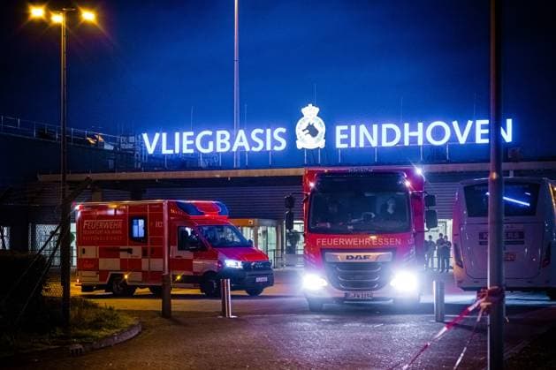 EINDHOVEN - German emergency services are departing from Eindhoven Air Base, where an aircraft carrying approximately 29 passengers from the cruise ship m v Hondius has landed. The intention is for Dutch passengers from the ship, which has been hit by a deadly hantavirus outbreak, to go into home quarantine for six weeks upon their return. ROB ENGELAAR ANP netherlands out - belgium out  Copyright: xx x557959454x originalFilename: 557959454.jpg