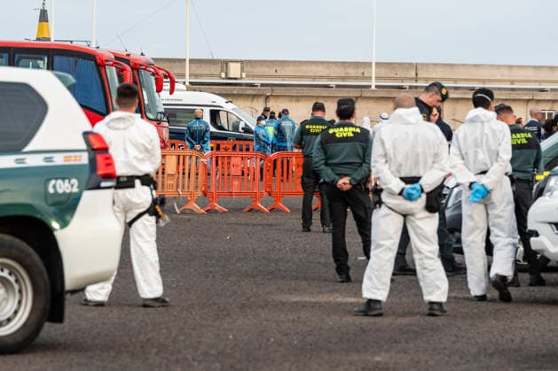 Health concludes that the MV Hondius will be able to sail late tomorrow afternoon after concluding the repatriations Passengers evacuated from the cruise ship MV Hondius anchored near the port of Granadilla board the UME buses, on May 10, 2026, in Granadilla de Abona, Tenerife, Canary Islands Spain Mónica García has assured this Sunday that the ship affected by the outbreak of hantavirus, The last ones to disembark from the ship this Sunday have been the group of North Americans, and so far, 94 people from 19 different nationalities have disembarked from the cruise ship 10 MAY 2026 Europa Press Canarias 10 05 2026 Granadilla de Abona, Tenerife I Granadilla de Abona, Tenerife I Espana  Copyright: xEuropaxPressxCanariasx 7513697