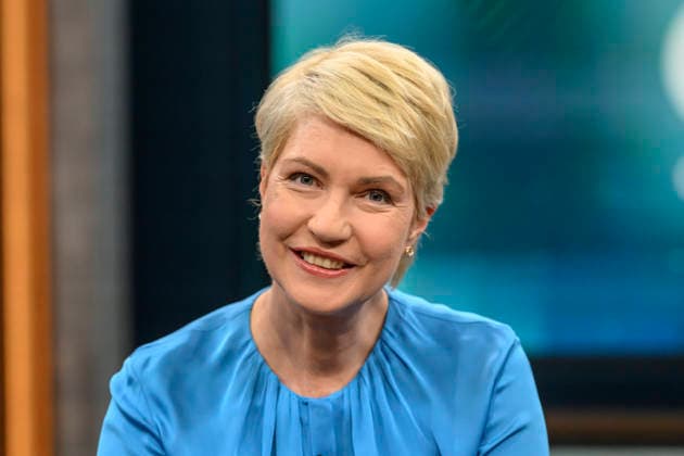 im Bild v.l.: Manuela Schwesig, Ministerpräsidentin Mecklenburg-Vorpommern, SPD, GER, Berlin, Studio, zu Gast bei - Caren Miosga, Polittalk, TV, Format, Aufzeichnung, aufgezeichnet, Das Erste, aus Adlershof - am Studio 20, Thema: Wie will die SPD Vertrauen zurückgewinnen, Frau Schwesig? 10.05.2026 Copyright: HMBxMedia UwexKoch