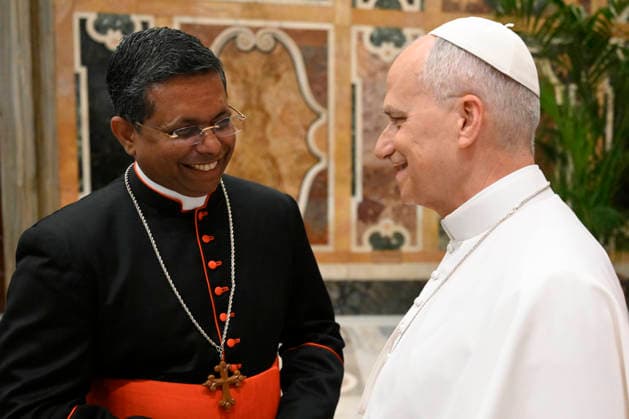 ITALY - POPE LEO XIV RECEIVES PARTICIPANTS IN THE SYMPOSIUM ORGANIZED BY THE DICASTERY FOR INTERRELIGIOUS DIALOGUE AND THE ROYAL INSTITUTE FOR INTERFAITH DURING A PRIVATE AUDIENCE IN THE VATICAN - 2026 5 11 Italy,Vatican,Rome 2026 5 11 Pope Leo XIV receives Participants in the symposium organized by the Dicastery for Interreligious Dialogue and the Royal Institute for Interfaith Studies during a private audience in The Vatican. EDITORIAL USE ONLY - NO BOOKS Copyright: xVATICANxMEDIAx