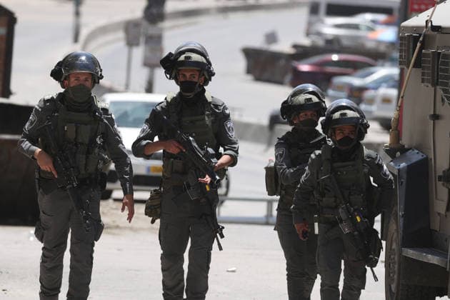 Palestinian man killed after Israeli police opened fire in Jerusalem JERUSALEM - MAY 11: Israeli police close the street to traffic and implement security measures following a Palestinian is killed by police gunfire in Kalandia, Jerusalem on May 11, 2026. Issam Rimawi Anadolu Jerusalem Israel. Editorial use only. Please get in touch for any other usage.  Copyright: x2026xAnadoluxIssamxRimawix