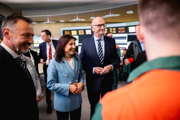 Bundeswirtschaftsministerin Katherina Reiche (CDU) besucht am Montag gemeinsam mit Brandenburgs Ministerpraesident Dietmar Woidke (SPD) die PCK in Schwedt, 11.05.2026. Fotografiert im Auftrag des BMWE Schwedt Deutschland Copyright: xJulianexSonntag BMWEx