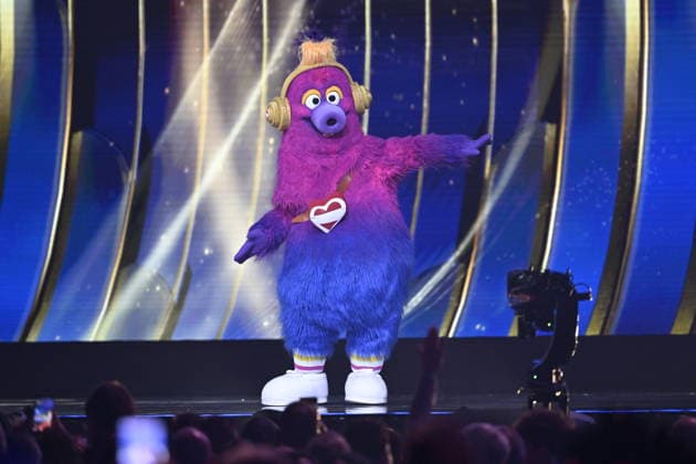 VIENNA, AUSTRIA 20260511 The mascot Auri during the second rehearsal for the semi-final 1 of the 70th edition of the Eurovision Song Contest ESC in the Wiener Stadthalle in Vienna, Austria, Monday, May 11, 2026 VIENNA AUSTRIA x10070x  Copyright: xJessicaxGow TTx EUROVISION 2026 GENREP 2 SEMIFINAL 1 5CSvpVEhTLw