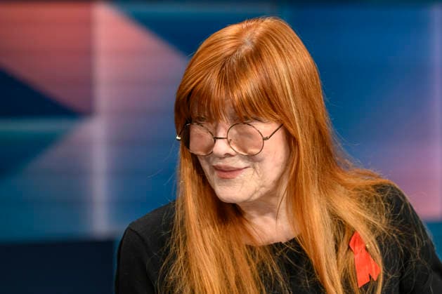 im Bild v.l.: Katja Ebstein: Schauspielerin und Sängerin, drei Mal beim Grand Prix unter den ersten Drei, GER, Berlin, hart aber fair - Polittalk, TV, Format, mit Moderator - Louis Klamroth, Das Erste, Das Thema: Mehr als Musik: Wie politisch ist der ESC? 11.05.2026, Copyright: HMBxMedia UwexKoch