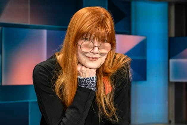 im Bild v.l.: Katja Ebstein: Schauspielerin und Sängerin, drei Mal beim Grand Prix unter den ersten Drei, GER, Berlin, hart aber fair - Polittalk, TV, Format, mit Moderator - Louis Klamroth, Das Erste, Das Thema: Mehr als Musik: Wie politisch ist der ESC? 11.05.2026, Copyright: HMBxMedia UwexKoch