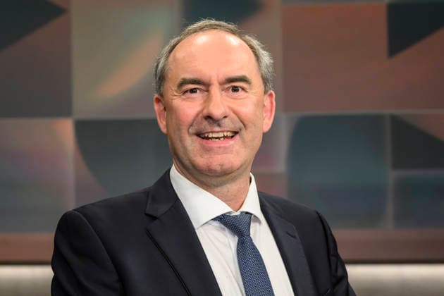 im Bild v.l.: Hubert Aiwanger (Freie Wähler): stellvertretender bayerischer Ministerpräsident, GER, Berlin, hart aber fair - Polittalk, TV, Format, mit Moderator - Louis Klamroth, Das Erste, Das Thema: Mehr als Musik: Wie politisch ist der ESC? 11.05.2026, Copyright: HMBxMedia UwexKoch