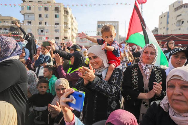 Mass Wedding Gaza City May 11 Guests clap during a mass wedding celebration in Gaza City, Gaza Strip, on May 11, 2026. The mass wedding celebration for 50 grooms, identified by organizers as orphans of conflict casualties, is sponsored by the Turkish Humanitarian Relief Foundation (IHH). Gaza Gaza Strip Palestinian Territories Copyright: xAhmedxAlxArinix