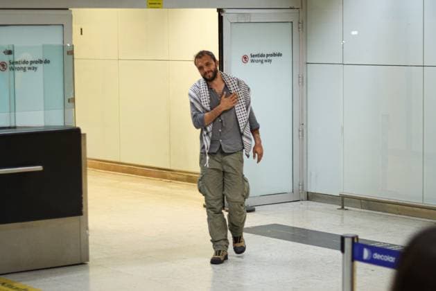 RECORD DATE NOT STATED Thiago Avila lands at Guarulhos International Airport. Sao Paulo (GRU), 11 05 2026 Thiago Avila, airport, Israel, Palestine, SP After days imprisoned in Israel, Brazilian activist Thiago Avila is released and lands at Guarulhos International Airport on the afternoon of this Monday (11).(Foto: Arthur Lamonier Thenews2 imago images) Thiago Avila lands at Guarulhos International Airport.  Copyright: xArthurxLamonierx