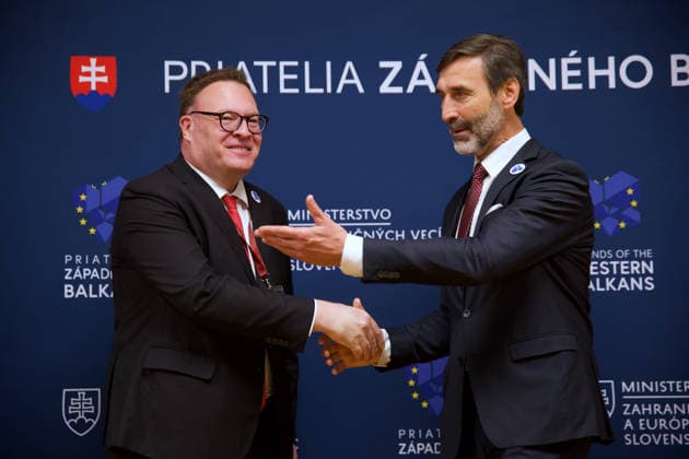 Slovakia hosts ministerial meeting of the Friends of the Western Balkans BRATISLAVA, SLOVAKIA - MAY 12: The Minister of Foreign and European Affairs of the Slovak Republic, Juraj Blanar welcomes Montenegro Ambassador to Turkiye Perisa Kastratovic during the ministerial meeting of the Friends of the Western Balkans group at Bratislava Castle in Bratislava, Slovakia on May 12, 2026. The event brings together foreign ministers of the member states of the Friends of the Western Balkans group (Slovakia, Czechia, Greece, Croatia, Austria, Slovenia and Italy) and representatives of the Western Balkans (Albania, Bosnia and Herzegovina, Montenegro, Kosovo, North Macedonia and Serbia), along with the European Commissioner for Enlargement, Marta Kos. Copyright: x2026xAnadoluxZuzanaxGogovax