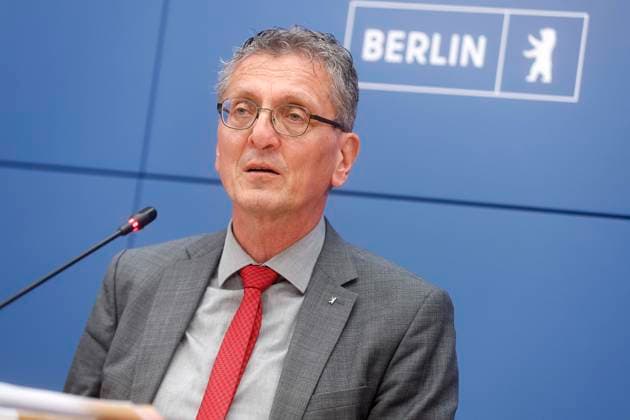 12.05.2026, Christian Gaebler, Senator fuer Bauen und Wohnen, in der Pressekonferenz nach der Sitzung des Berliner Senat, PK im Roten Rathaus in Berlin, Senatspressekonferenz, Berlin Deutschland, Germany