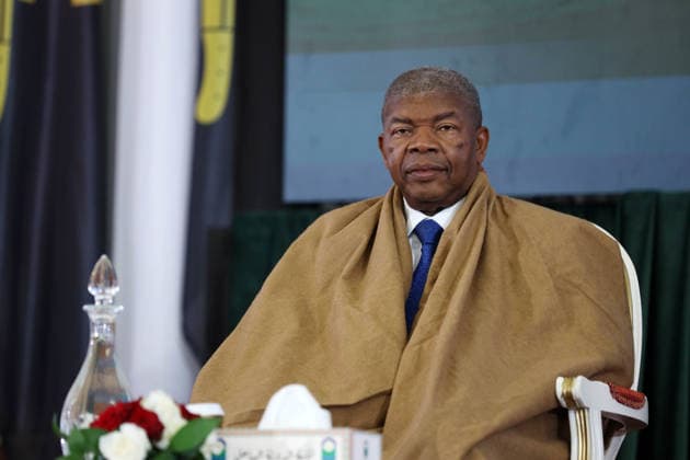 Angolan President Joao Lourenco, au Palais de la Nation a Alge Angolan President Joao Lourenco, au Palais de la Nation a Alger, en Algerie, le 12 mai 2026, lors dune seance avec les membres des deux chambres, lAssemblee populaire nationale APN et le Conseil de la Nation chambre haute du Parlement Senat , Joao Lourenco, effectue une visite de deux jours en Algerie Photo By Billel Bensalem APP Alger Algeria Copyright: xAlgÃ riexPressexPhotosxAPPxBillelxBensalemx xAPPx IMG_2191