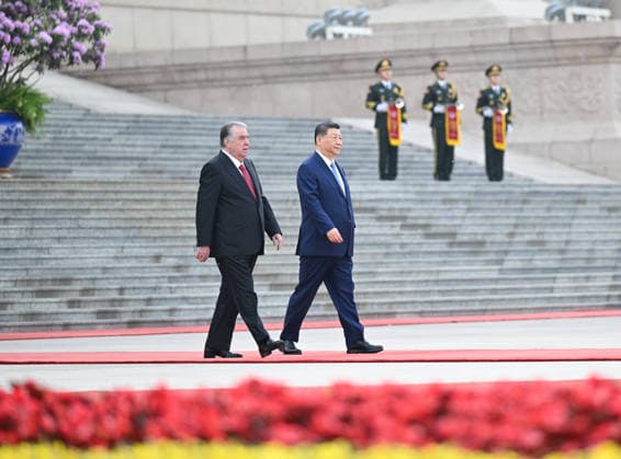 (260512) -- BEIJING, May 12, 2026 -- Chinese President Xi Jinping holds a welcome ceremony for Tajikistan s President Emomali Rahmon, who is on a state visit to China, at the square outside the east gate of the Great Hall of the People prior to their talks in Beijing, capital of China, May 12, 2026. Xi held talks with Tajikistan s President Emomali Rahmon in Beijing on Tuesday. ) CHINA-BEIJING-XI JINPING-TAJIK PRESIDENT-TALKS (CN) LixXiang 