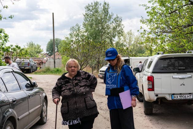 Aftermath of Russian drone attack in Kharkiv KHARKIV, UKRAINE - MAY 12: Aftermath of a drone attack in the city of Barvinkove in the Kharkiv region, Ukraine on May 12, 2026. More than 30 apartments were damaged, as the members of Proliska arrived at the location to help the residents affected by the attack. Carlo Bravo Anadolu Kharkiv Ukraine. Editorial use only. Please get in touch for any other usage.  Copyright: x2026xAnadoluxCarloxBravox