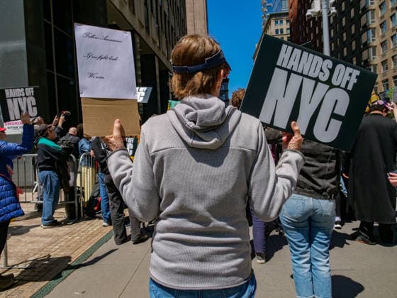 May 12, 2026, New York, New York, USA: Anti ICE protest outside 26 Federal Plaza NYC. The Hands Off demonstration.demanded no more ICE raids in NYC outside of the federal building with signs and speeches. New York USA  - ZUMAh156 20260512_znp_h156_004 Copyright: xMiloxHessx