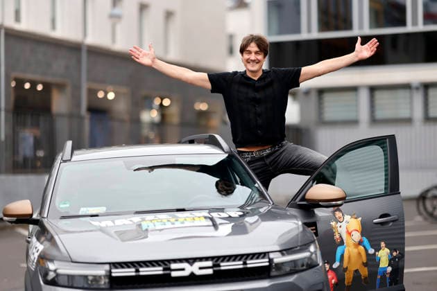 Comedian Matze Knop beim Tour-Auftakt zu seinem neuen Programm Spitzenreiter - Wo wir sind ist vorne im Gloria Theater in Köln. Köln, 12.05.2026 NRW Deutschland Copyright: xChristophxHardtx