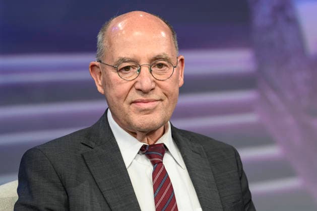 v.l.: Gregor Gysi, Die Linke (langjähriger Fraktionsvorsitzender), GER, Berlin, Studio, zu Gast bei Maischberger, politische Talkshow, TV, Format, mit Moderatorin Sandra Maischberger, Das Erste, aus Adlershof Am Studio 20, 12. Mai 2026, Copyright: HMBxMedia UwexKoch
