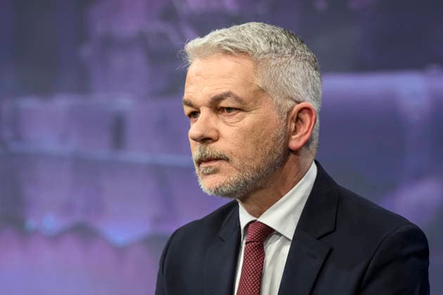 v.l.: Carlo Masala (Militärexperte), GER, Berlin, Studio, zu Gast bei Maischberger, politische Talkshow, TV, Format, mit Moderatorin Sandra Maischberger, Das Erste, aus Adlershof Am Studio 20, 12. Mai 2026, Copyright: HMBxMedia UwexKoch