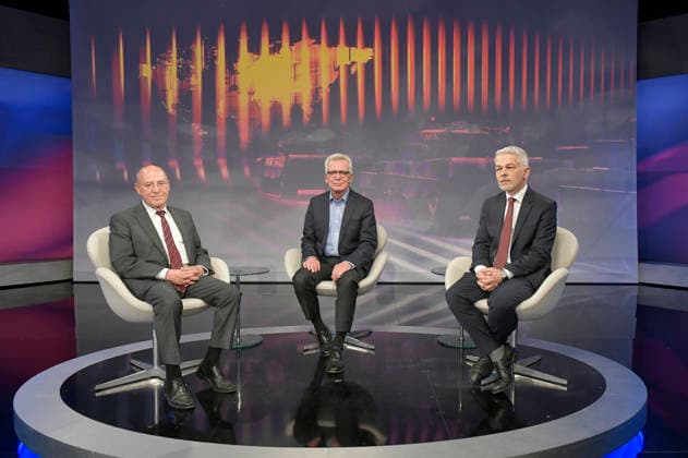 Gregor Gysi, Thomas de Maiziere und Carlo Masala in der ARD-Talkshow maischberger im Studio Berlin Adlershof. Berlin, 12.05.2026