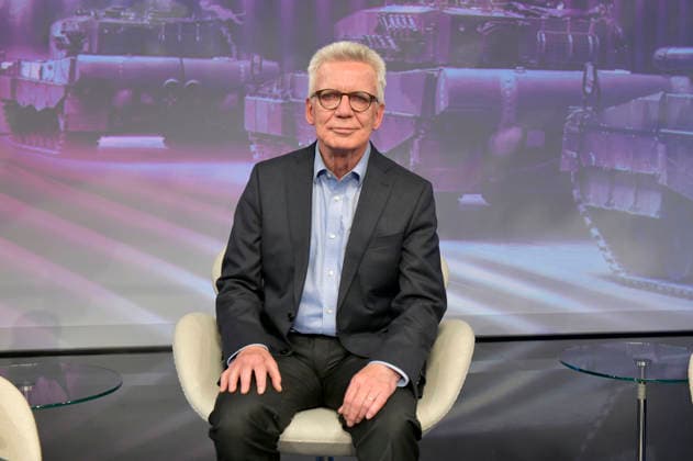Thomas de Maiziere in der ARD-Talkshow maischberger im Studio Berlin Adlershof. Berlin, 12.05.2026