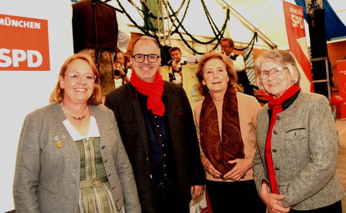 Monika Schmid-Balzert SPD Stadtraetin Markus Rinderspacher SPD Fraktionsvorsitzender MdL Dr Hildegard Kronawitter SPD MdL a.D.Dr, Gertraud Burkert SPD Buergermeisterin a.D. Muenchen 12 05.2026 Truderinger Buam e.V Festwoche Politischer SPD Abend Foto Muenchen