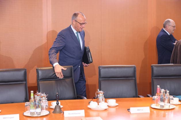 Bundeskabinett und Bundeskanzler Merz 13.05.2026, Germany, Berlin, Bundeskanzleramt, 44. Bundeskabinett, Bundeskanzler Friedrich Merz , Bundesfinanzminister Lars Klingbeil und Bundesinnenminister Alexander Dobrindt Berlin Berlin Germany