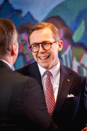 (L-R) Boris Pistorius (SPD), Bundesminister der Verteidigung, und Philipp Amthor, Parlamentarischer Staatssekretaer im Bundesministerium fuer Digitales und Staatsmodernisierung, aufgenommen im Rahmen einer Kabinettssitzung in Berlin, 13.05.2026. Berlin Deutschland Copyright: xJulianexSonntagx