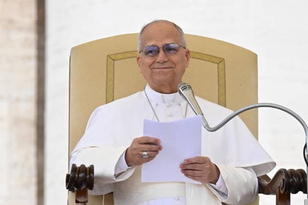 May 13, 2026, Vatican City, VATICAN CITY: Pope Leo XIV holds his weekly general audience in St. Peter Square, Vatican City, 13 May 2026..ANSA MAURIZIO BRAMBATTI Vatican City VATICAN CITY  - ZUMAa110 20260513_zaf_a110_002 Copyright: xMaurizioxBrambattix