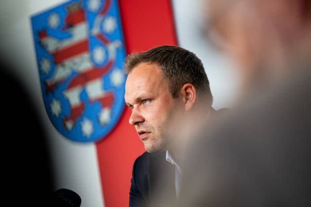 LANDESPRESSEKONFERENZ THÜRINGEN 13 05 2026 - Erfurt: Der stellvertretende Fraktionsvorsitzende der AfD im Thüringer Landtag, Daniel Haseloff (AfD), in der Landespressekonferenz Thüringen am 13. Mai 2026. _________________