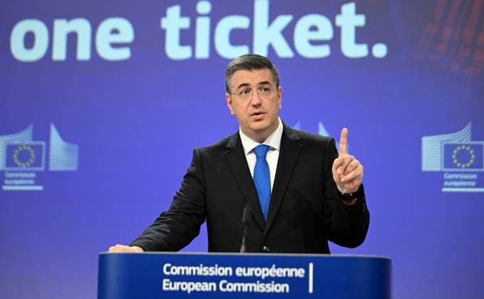 EU Commissioners Fitto and Tzitzikostas hold joint press conference BRUSSELS, BELGIUM - MAY 13: European Commissioner for Sustainable Transport and Tourism Apostolos Tzitzikostas and European Commission Vice-President for Cohesion and Reforms Raffaele Fitto (not seen) hold a joint press conference in Brussels, Belgium, on May 13, 2026. Dursun Aydemir Anadolu Brussels Belgium. Editorial use only. Please get in touch for any other usage.  Copyright: x2026xAnadoluxDursunxAydemirx