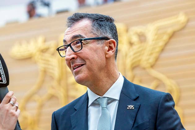 Cem Özdemir ist neuer Ministerpräsident des Landes Baden-Württemberg. Am 13. Mai wurde der Politiker der Partei Die Grünen im Landtag vereidigt. 13.05.2026, Stuttgart, Baden-Württemberg, Deutschland