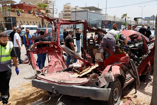 May 13, 2026, Saida, Saidon District, lebanon: A series of four Israeli drone strikes targeted the coastal highway linking Sidon to southern Lebanon, hitting areas in Barja, Jiyeh, Saadiyat and Sidon. The attacks killed at least nine people, including a mother and her two children, and wounded one person, marking one of the deadliest days along the coastal route in recent weeks. Saida lebanon - ZUMAb339 20260513_znp_b339_008 Copyright: xAbdulxKaderxAlxBayx