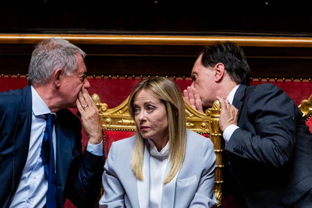 May 13, 2026, Rome, Italy: Ministers confer behind as Italian Prime Minister GIORGIA MELONI faced Senate questions addressing economic strain, energy, and foreign policy, announcing a framework for Italy s return to nuclear energy by summer 2026. Rome Italy  - ZUMAa289 20260513_zia_a289_119 Copyright: xFrancescoxFotiax