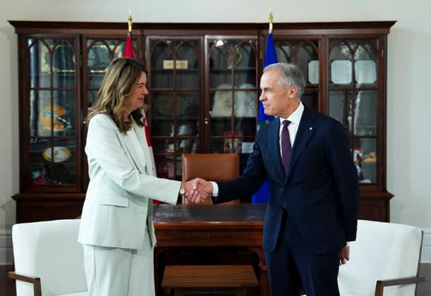 May 8, 2026, Ottawa, On, Canada: Prime Minister Mark Carney meets with Premier of Alberta Danielle Smith at his office in Ottawa on Friday, May 8, 2026. Ottawa Canada  - ZUMAc35_ 20260508_zaf_c35_333 Copyright: xSeanxKilpatrickx