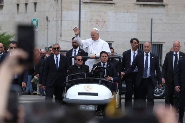IPA84672917 - Rome - Italy, May 14, 2026: Institutional visit of His Holiness Pope Leo XIV to Sapienza University of Rome. The meeting with the Roman academic community represented a moment of discussion on the themes of education, research and the role of new generations in contemporary society.  Copyright: xmarcoxiacobuccix xmarcoxiacobuccix 84672917