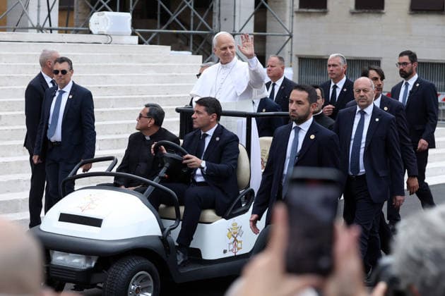 IPA84672947 - Rome - Italy, May 14, 2026: Institutional visit of His Holiness Pope Leo XIV to Sapienza University of Rome. The meeting with the Roman academic community represented a moment of discussion on the themes of education, research and the role of new generations in contemporary society.  Copyright: xmarcoxiacobuccix xmarcoxiacobuccix 84672947