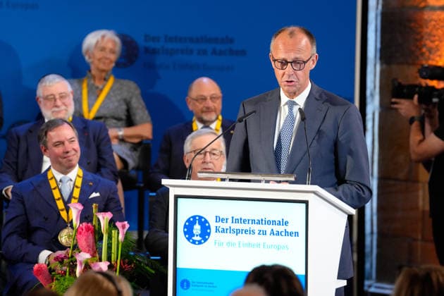Verleihung des Internationalen Karlspreis 2026 in Aachen Bundeskanzler Friedrich Merz bei seiner Rede beim Festakt zur Verleihung des Internationalen Karlspreis 2026 im Kroenungssaal des Rathaus der Stadt Aachen, Aachen, 14.05.2026 Aachen NRW Deutschland