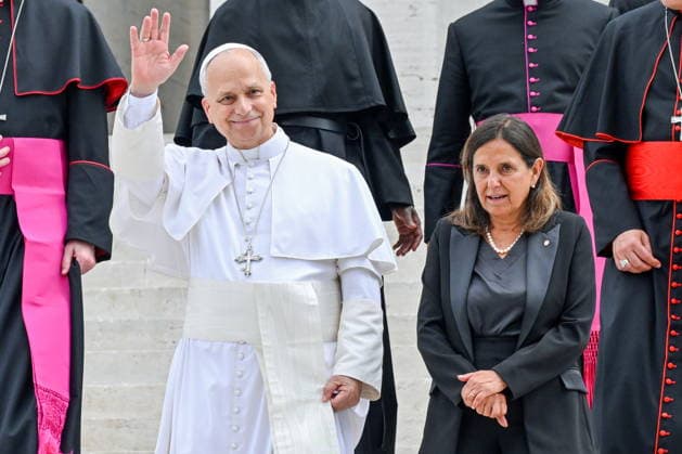 May 14, 2026, Rome, Rome, Italy: Pope Leo XIV at Sapienza University on a pastoral visit, with Rector Antonella Polimeni to his left, Rome, May 14, 2025 Rome Italy  - ZUMAa289 20260514_zia_a289_060 Copyright: xMariaxLauraxAntonellix xAgfx